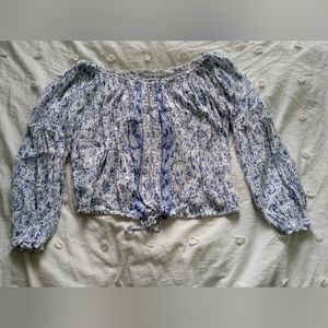 Hollister Co. Blue and White Off the Shoulder Crop Top. Size L.